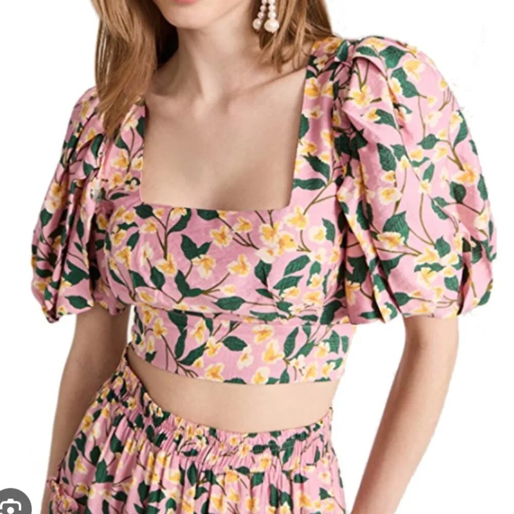 Moon River floral crop top Medium - Picture 1 of 3